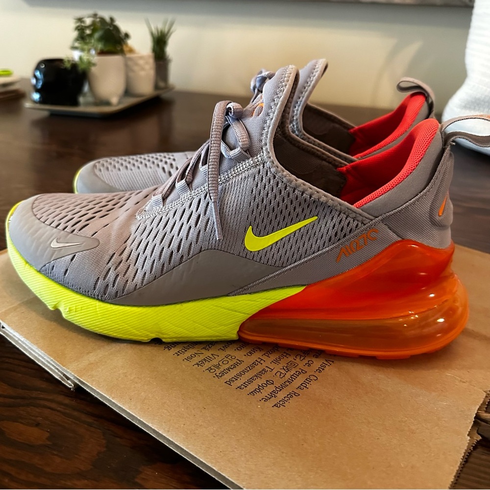 Nike Air Max 270